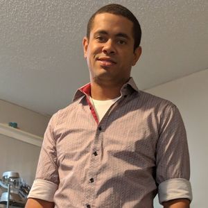 Meet your Posher, Travis